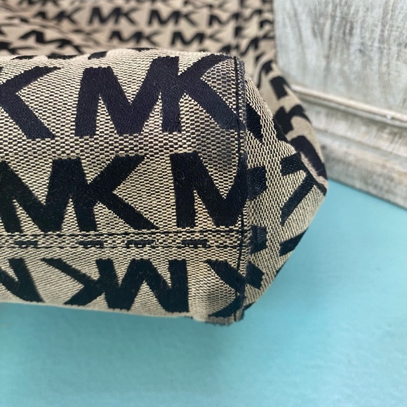 Michael Michael Kors jet set North South canvas tote beige black - Picture 4 of 9